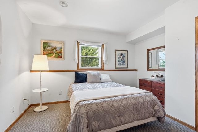 3630 T Bird Way, Cottage Grove, WI 53527