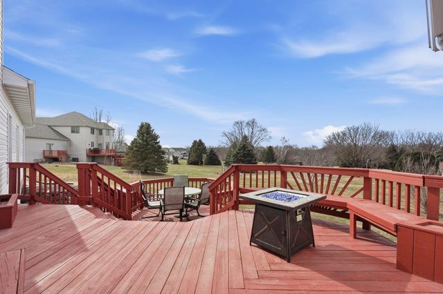 3630 T Bird Way, Cottage Grove, WI 53527