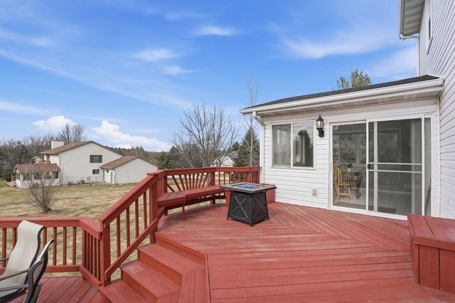 3630 T Bird Way, Cottage Grove, WI 53527