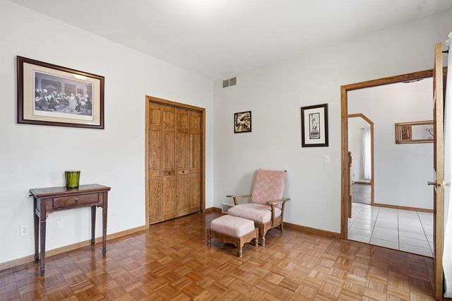 3630 T Bird Way, Cottage Grove, WI 53527