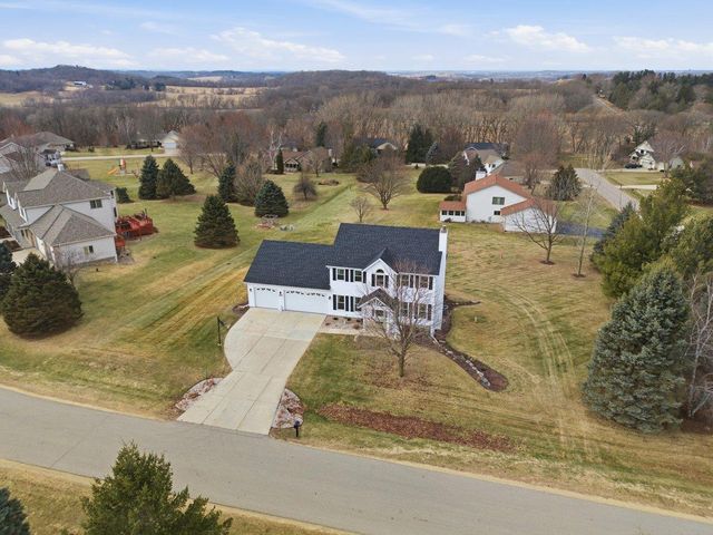 3630 T Bird Way, Cottage Grove, WI 53527