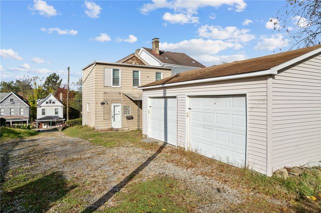 833 Estella Ave, Beltzhoover, PA 15210