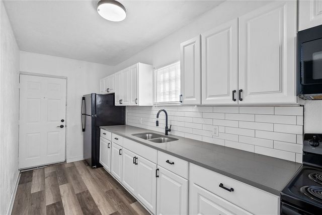 833 Estella Ave, Beltzhoover, PA 15210