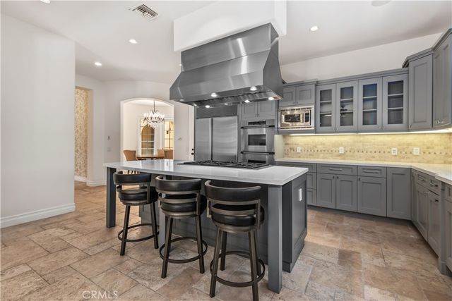 25561 PRADO DE LAS BELLOTAS, Calabasas, CA 91302