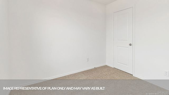 1038 GLADYS RUN, Seguin, TX 78155