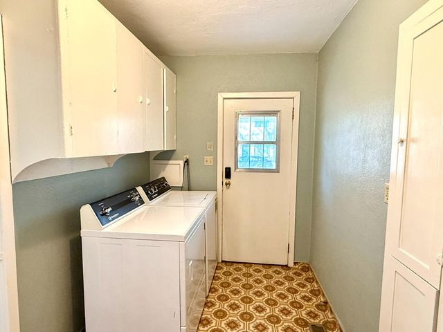 646 F St, Davis, CA 95616