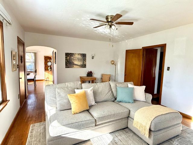 646 F St, Davis, CA 95616