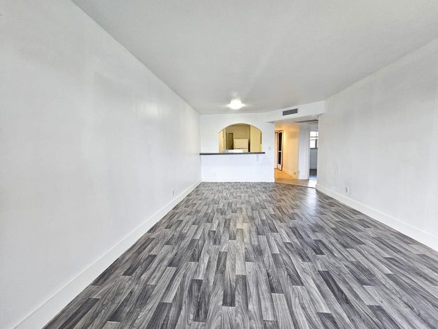 7960 Colony Circle N 305, Tamarac, FL 33321