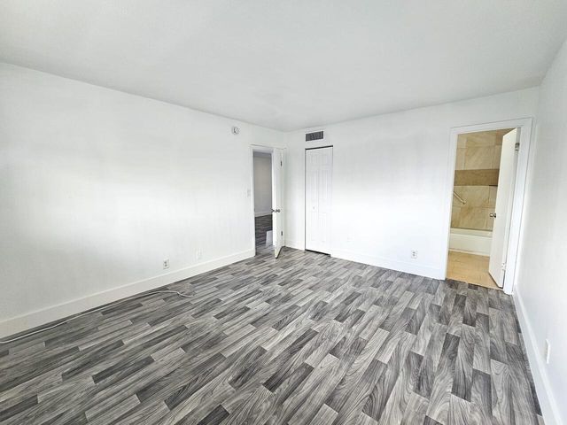 7960 Colony Circle N 305, Tamarac, FL 33321