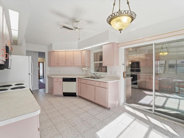 23259 SAFARI AVENUE, Port Charlotte, FL 33954