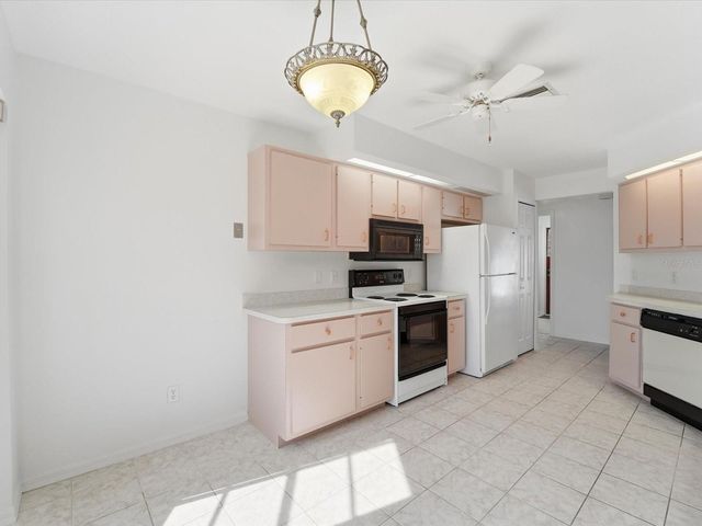 23259 SAFARI AVENUE, Port Charlotte, FL 33954