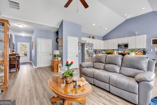 155 Loudoun Drive 35, Covington, GA 30014