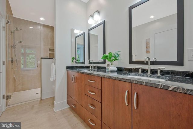 5131 WILLET BRIDGE RD, Bethesda, MD 20816