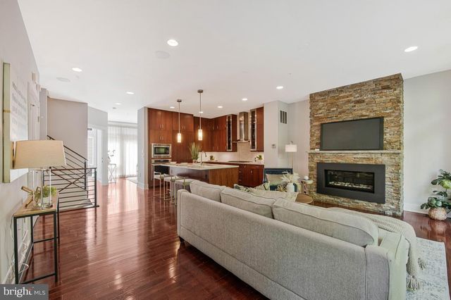 5131 WILLET BRIDGE RD, Bethesda, MD 20816