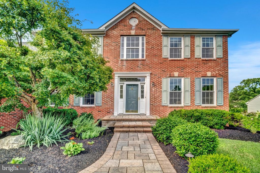 7 ANDERSON LN, Robbinsville, NJ 08691