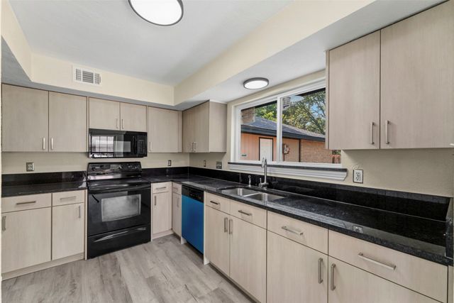 1307 Reesling Drive, Mesquite, TX 75150