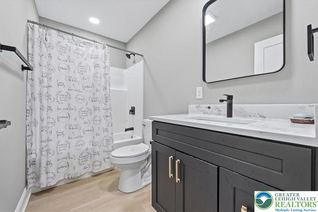 1106 South Carlisle Street, Allentown City, PA 18103