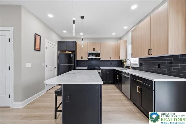 1106 South Carlisle Street, Allentown City, PA 18103