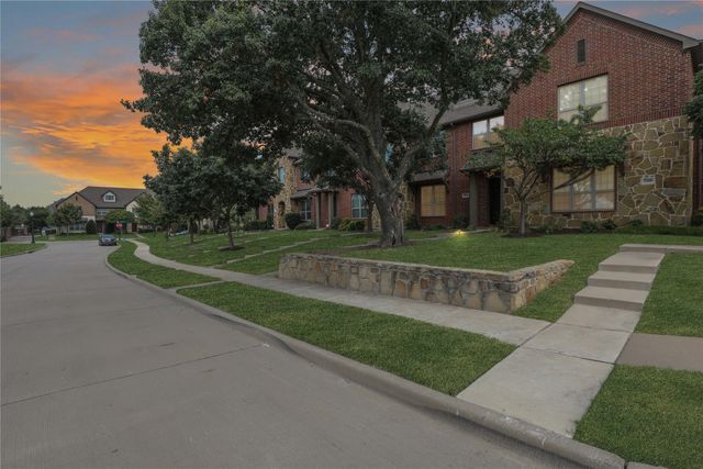 2204 Russells Way, Mckinney, TX 75070