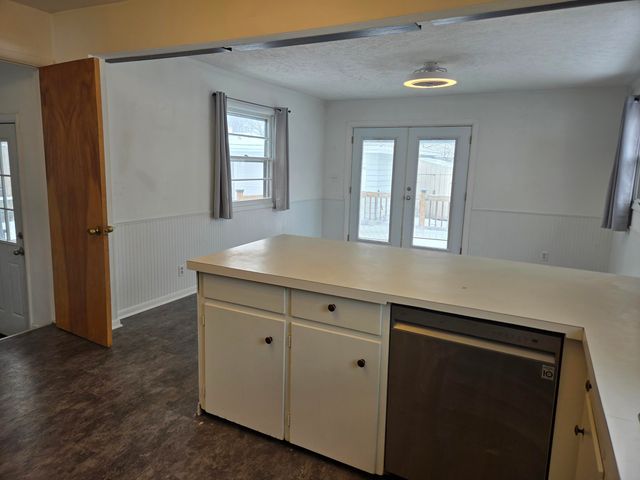 3709 Boone Avenue SW, Wyoming, MI 49519