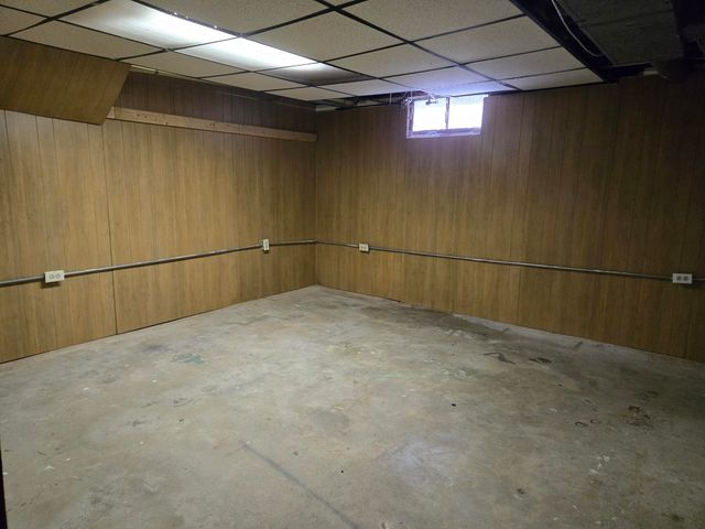 3709 Boone Avenue SW, Wyoming, MI 49519