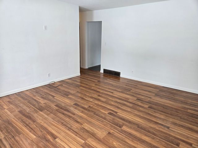 3709 Boone Avenue SW, Wyoming, MI 49519