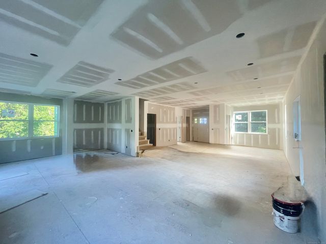 3 Deer Run Drive 3, Seymour, CT 06483