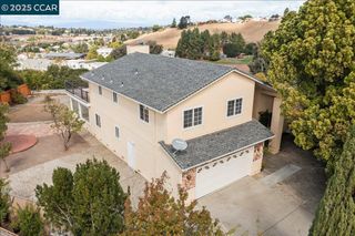 115 Nutmeg Ct, Hercules, CA 94547
