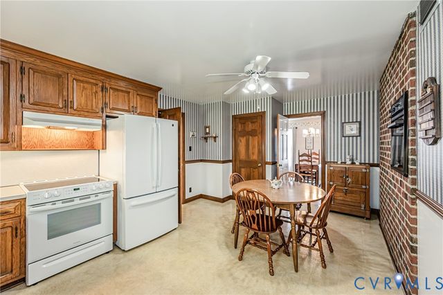 9906 Purcell Rd, Henrico, VA 23228