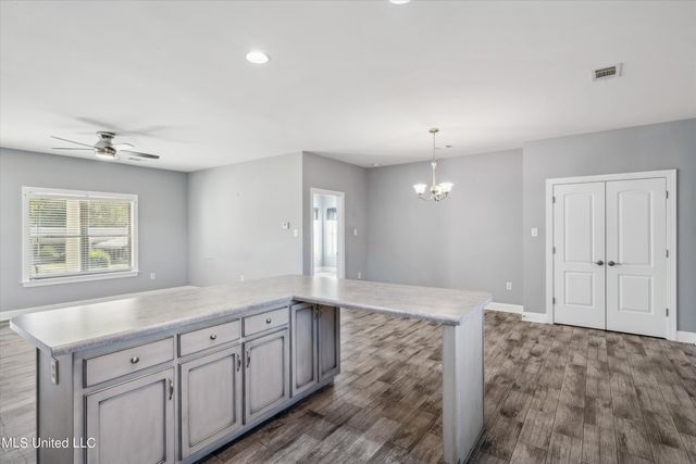 46 Tyro Road, Holly Springs, MS 38635