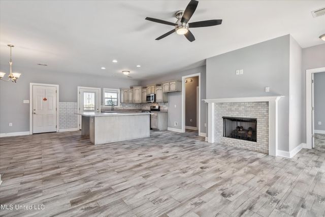 46 Tyro Road, Holly Springs, MS 38635