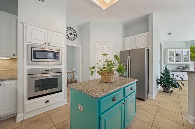 8500 Bantry Court, Plano, TX 75025