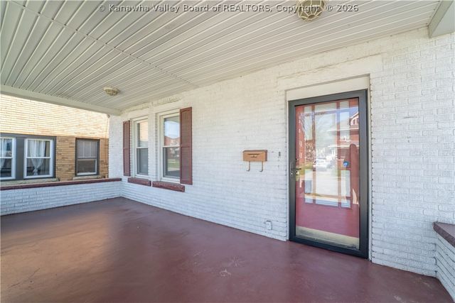 513 Hall Street, Charleston, WV 25302