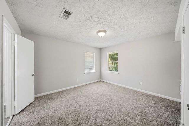 2010 Robinhood Street, Pasadena, TX 77502