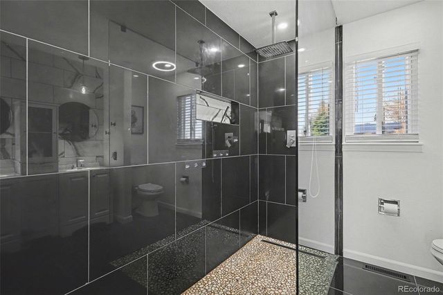 14894 E Warren Avenue, Aurora, CO 80014