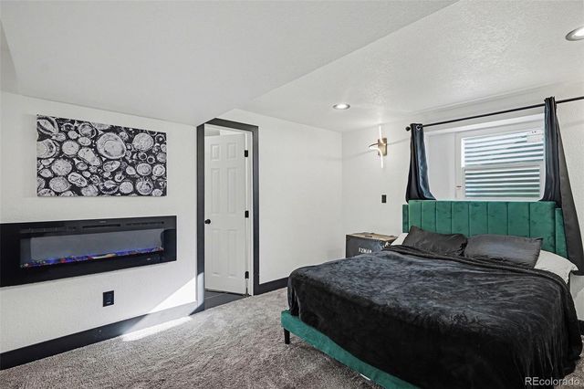 14894 E Warren Avenue, Aurora, CO 80014