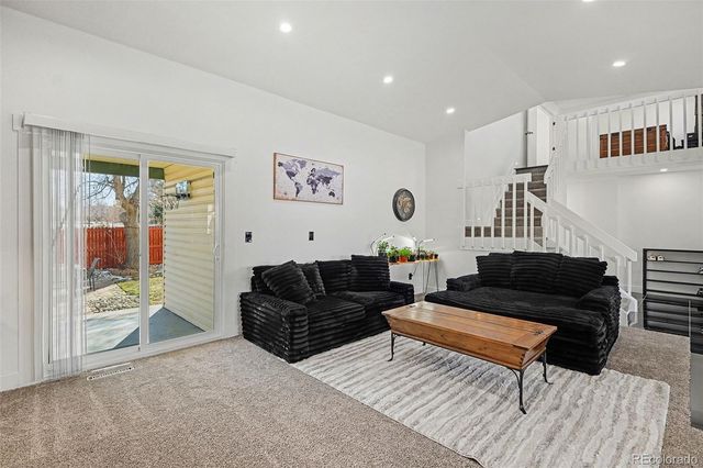 14894 E Warren Avenue, Aurora, CO 80014