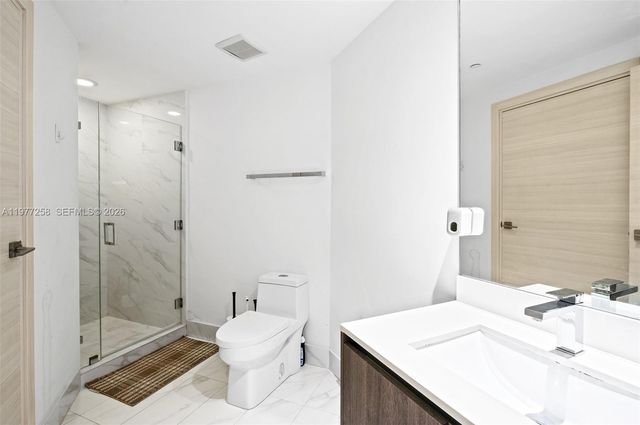 801 S Miami Ave 2705, Miami, FL 33130