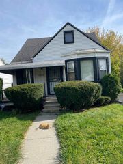 19624 Anglin Street, Detroit, MI 48234