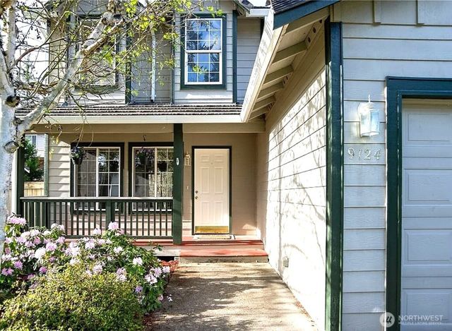 9124 Lewis NE, Lacey, WA 98516
