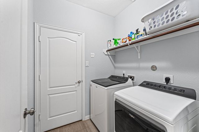 30007 Willow Cove Lane, Brookshire, TX 77423