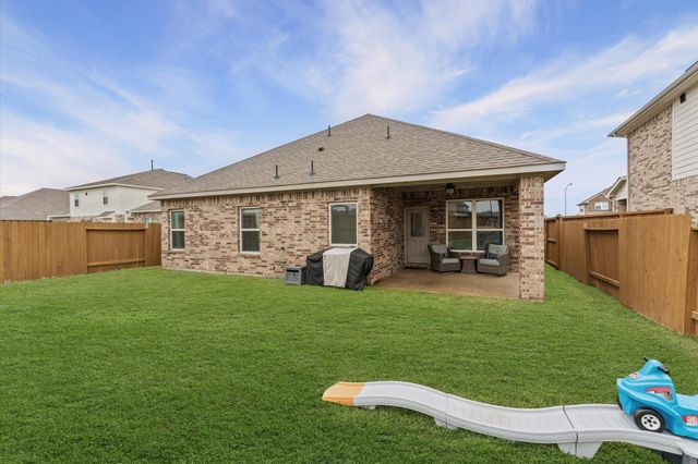 30007 Willow Cove Lane, Brookshire, TX 77423