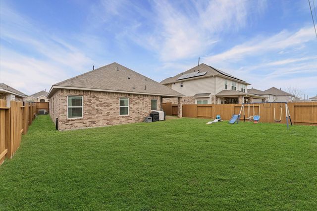 30007 Willow Cove Lane, Brookshire, TX 77423