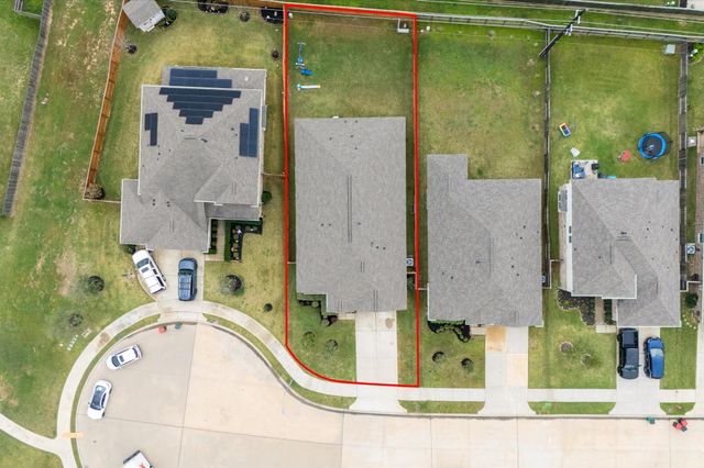 30007 Willow Cove Lane, Brookshire, TX 77423