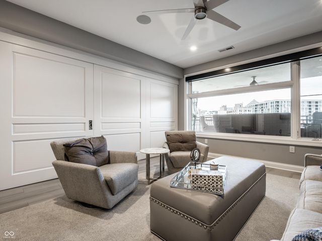 333 Massachusetts Avenue 702, Indianapolis, IN 46204