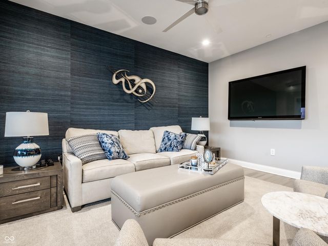 333 Massachusetts Avenue 702, Indianapolis, IN 46204