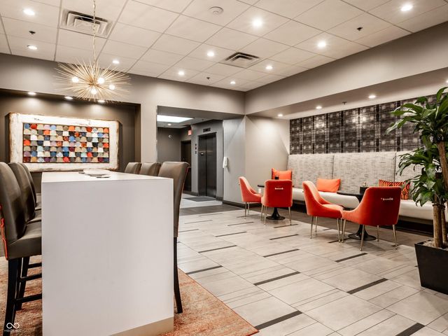 333 Massachusetts Avenue 702, Indianapolis, IN 46204