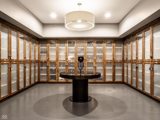 333 Massachusetts Avenue 702, Indianapolis, IN 46204