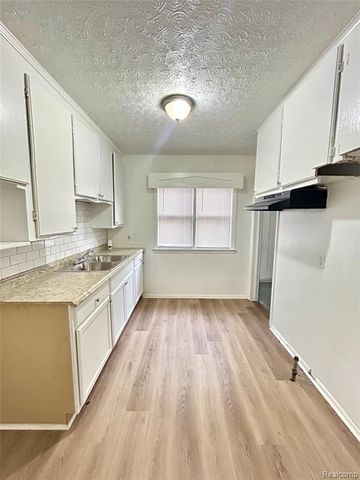 14820 Mark Twain Street, Detroit, MI 48227