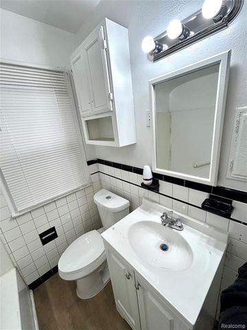 14820 Mark Twain Street, Detroit, MI 48227